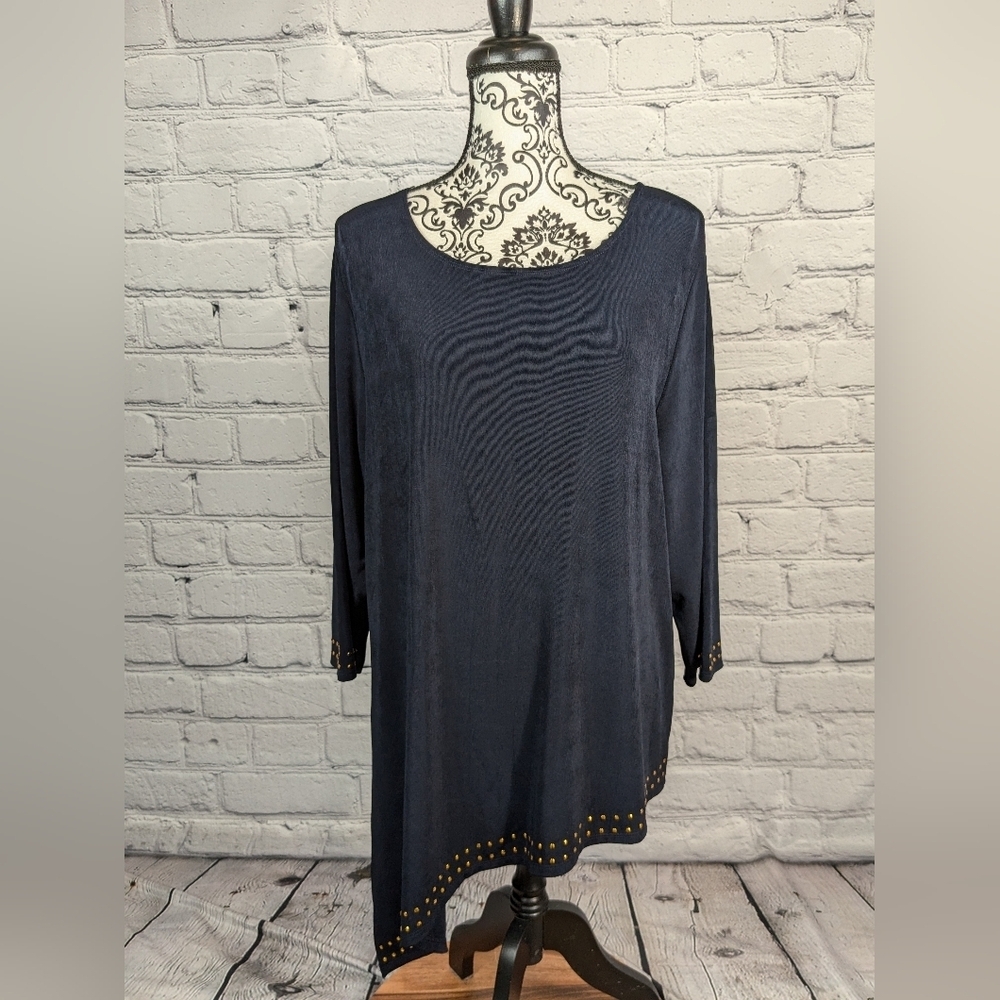 Chicos womens Long Sleeve Stretch Knit Popover top Beaded Design Size 3 NWT B18a